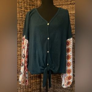 Berry n cream Sz medium waffle knit tie waist shirt, southwestern boho sleeve
